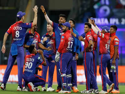 IPL 2022: दिल्ली कैपिटल्स के कैंप में कोरोना विस्फोट, चार सदस्य पॉजिटिव, अस्पताल में भर्ती हुआ ये खिलाड़ी