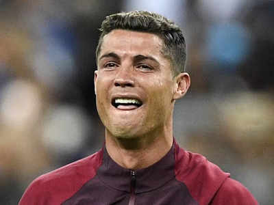 সদ্যোজাত সন্তানের মৃত্যু, শোকে ভেঙে পড়লেন Cristiano Ronaldo