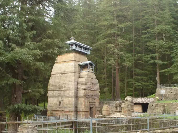 अल्मोड़ा में जागेश्वर शिव मंदिर - Jageshwar Shiv Temple in Almora