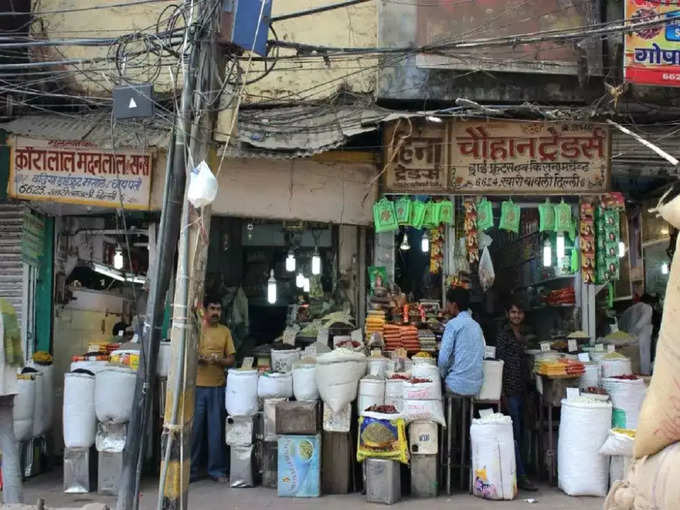 खारी बावली का इतिहास - History of Khari Baoli Market in Chandni Chowk, Delhi