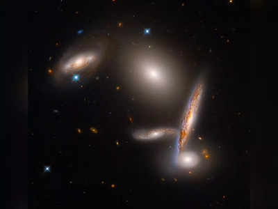 हबल टेलिस्कोप ने 32 साल में खींची सबसे हैरतअंगेज फोटो! स्पेस में टकराईं 5 आकाशगंगाएं, मिलन में लगेंगे 1 अरब साल