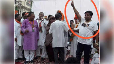 Jahangirpuri Violence: दिल्ली के जहांगीरपुरी में हुई हिंसा के आरोपी की BJP नेताओं के साथ तस्‍वीर, TMC ने कसा तंज