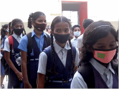 Delhi Corona: कोरोना को लेकर स्कूलों के लिए जारी हुई नई गाइडलाइंस, दिल्ली सरकार ने दिए नए दिशा-निर्देश