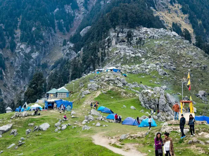 त्रिउंड हिल, धर्मशाला - Triund Hill, Dharamshala