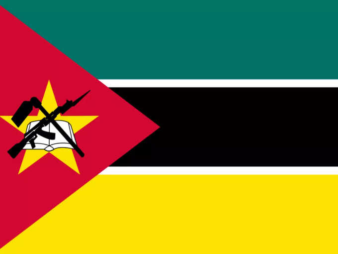 మొజాంబిక్ (Mozambique) జెండాపై AK-47 అస్సాల్ట్ రైఫిల్ ఉంటుంది.