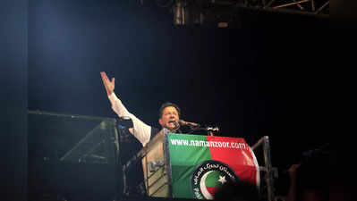 Imran Khan: सच्ची आजादी की तैयारी करें...शहबाज सरकार के खिलाफ बड़ी तैयारी में इमरान खान, खुलेआम दी धमकी