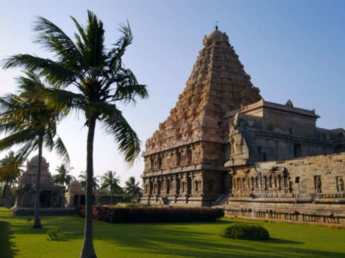 बृहदेश्वर मंदिर का अभेद रहस्य 