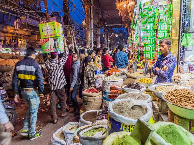 खारी बावली मसाला बाजार, दिल्ली - Khari Baoli Spice Market in Delhi in Hindi