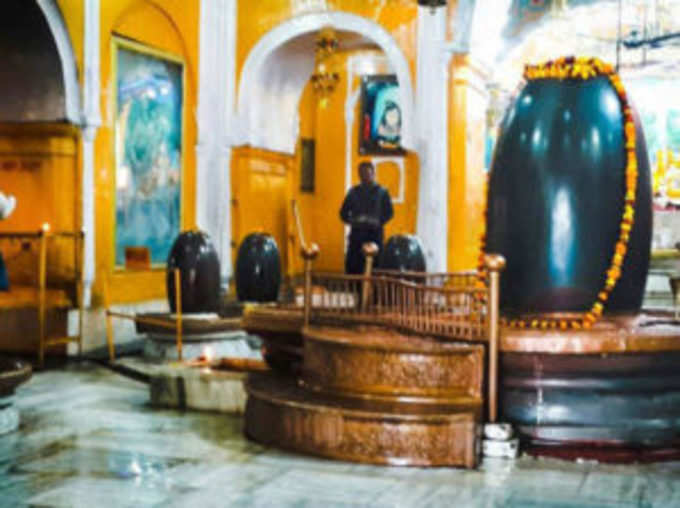 रणवीरेश्वर मंदिर