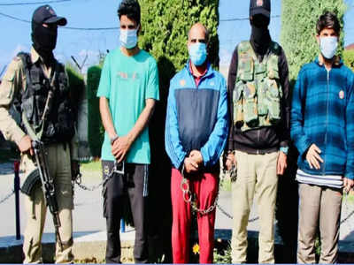 जम्मू-कश्मीर: कुलगाम में हिजबुल मॉड्यूल का भंडाफोड़, बारामूला में जैश के दो आतंकी गिरफ्तार