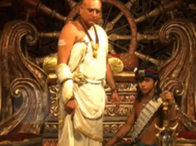 उपयोगी वस्तुओ को इकट्ठा करें