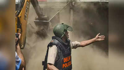 Bulldozer News : दिल्ली में आज नहीं चला MCD का बुलडोजर, दिल्ली पुलिस बोली- स्टाफ बिजी है, 10 दिन पहले बताइए