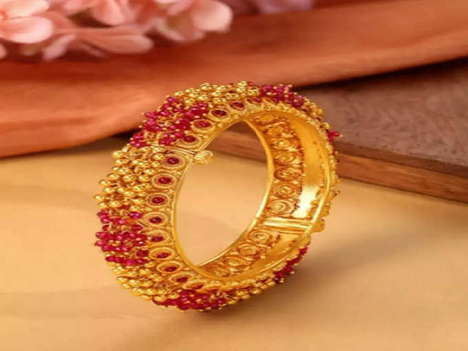 Tanishq bangle