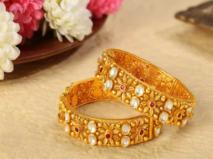 Tanishq bangle