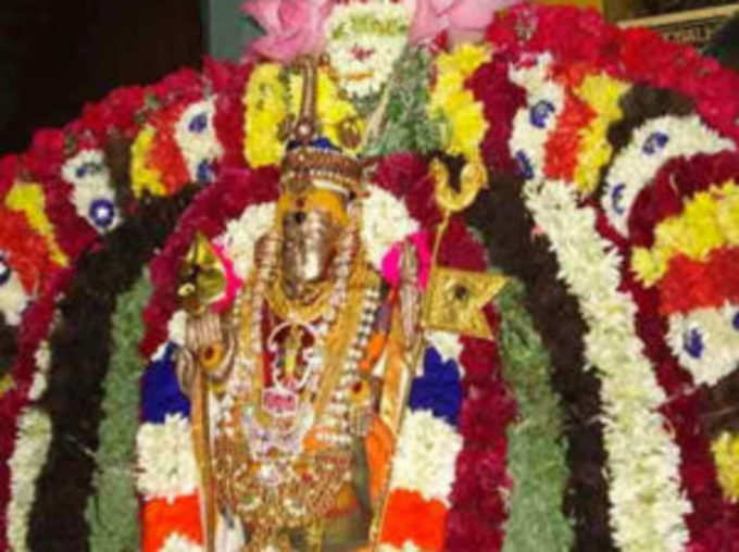 तमिलनाडु के मंदिर में जैम का प्रसाद