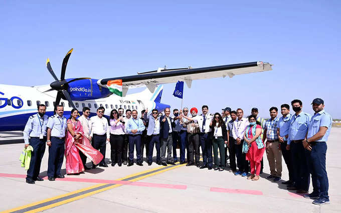 IndiGo ATR 72-600 aircraft equipped with GAGAN lands using Localiser Performance with Vertical Guidance (LPV) Approach at Kishangarh Airport