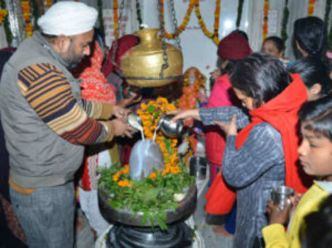 अमृतसर में शिव मंदिर