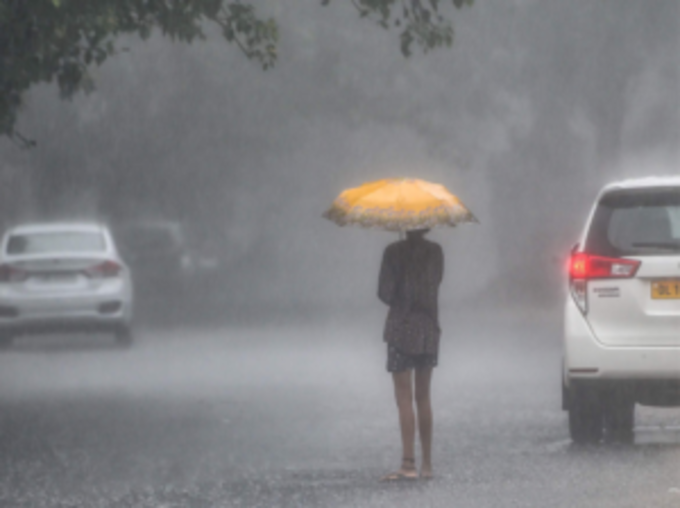 आषाढ़ पूर्णिमा का ग्रहण देता है भारी वर्षा