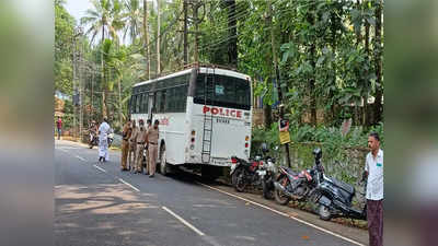 പിസി ജോര്‍ജിന്റെ ഈരാറ്റുപേട്ടയിലെ വീട്ടിലെത്തി ബിജെപി നേതാക്കള്‍, മുഖ്യമന്ത്രിക്ക് രഹസ്യധാരണയെന്ന് വിമര്‍ശനം