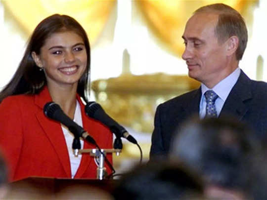 Vladimir Putin Secret Sons: व्लादिमीर पुतिन के सीक्रेट बेटों के बारे में कितना जानते हैं आप? गर्लफ्रेंड अलीना काबेवा ने दिया है जन्म! 
