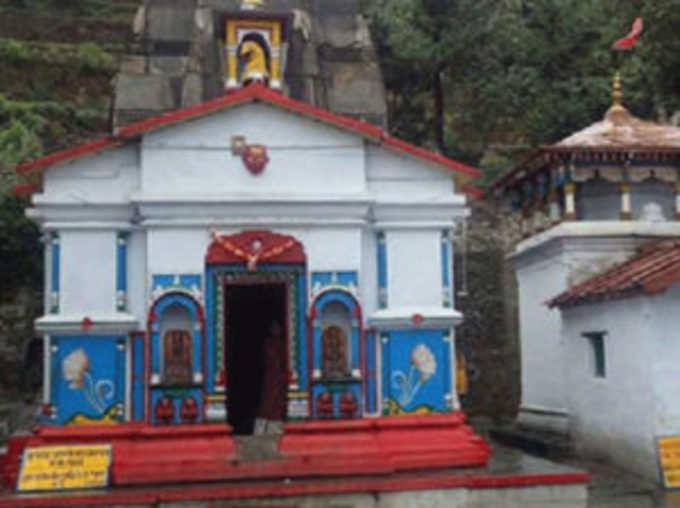 केदारनाथ के पास स्थित मंदिर