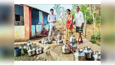 टंचाईच्या झळा आता शहरापर्यंत,वाडा शहरातील पाणीटंचाई; पुन्हा गाव गाठण्याची वेळ