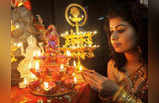 Why Aarti After Puja, पूजा के बाद आरती करना क्‍यों माना जाता है जरूरी, वजह जानें
