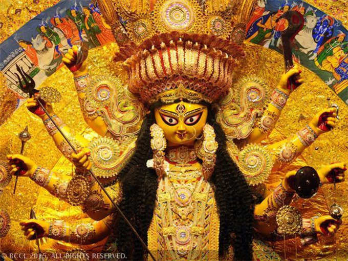 सोनागाछी से आती है दुर्गा प्रत‍िमा के ल‍िए म‍िट्टी