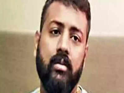 ठग सुकेश चंद्रशेखर की मदद के आरोप में रोहिणी जेल के सहायक अधीक्षक को दिल्ली पुलिस ने किया गिरफ्तार