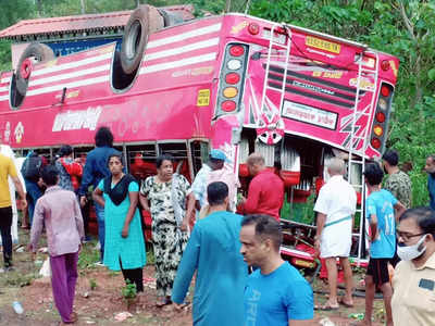 കാസർകോട് ബസ് തലകീഴായി മറിഞ്ഞു! നിരവധി പേർക്ക് പരിക്ക്, വീഡിയോ കാണാം