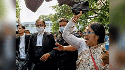 P Chidambaram : TMC के एजेंट, तुम पर थूकते हैं... अधीर रंजन के खिलाफ पैरवी करने पहुंचे पी चिदंबरम पर वकीलों ने निकाला गुस्सा