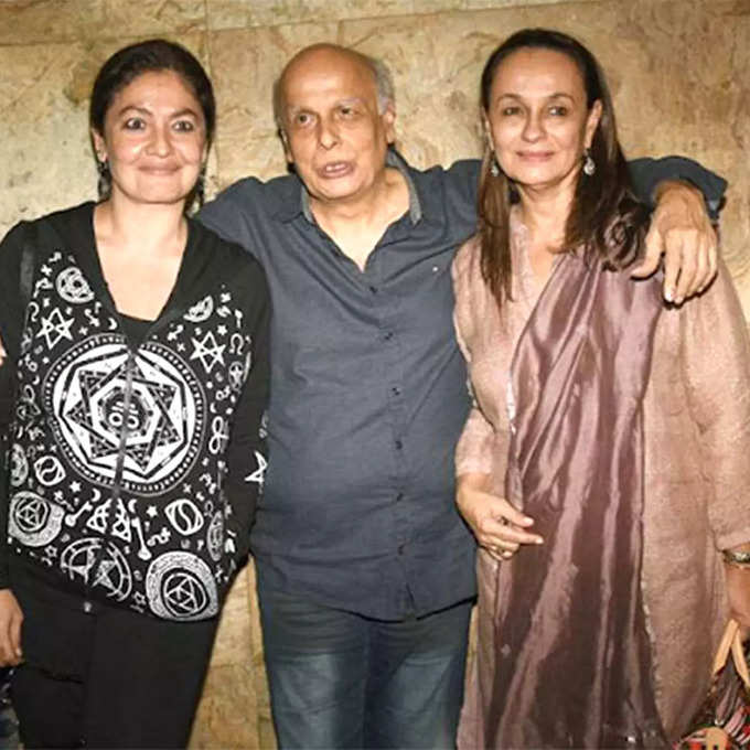 pooja bhatt