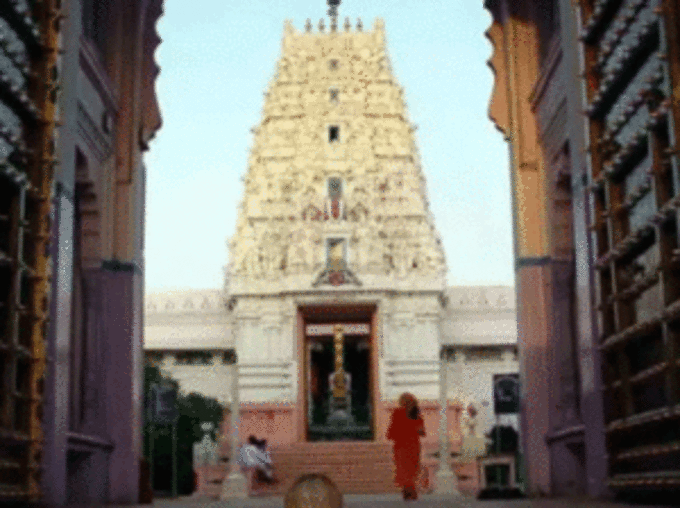राजस्थान का पुष्कर स्थित सरस्वती मंदिर