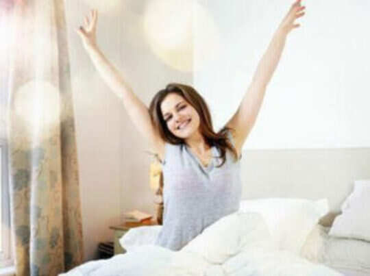 What are the benefits of waking up in Brahma Muhurta?