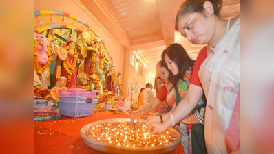 नवरात्र में जलाते हैं अखंड ज्योति, जानें इससे संबंधित काम की जरूरी बातें