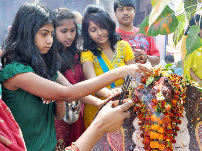 कौन रख सकता है महाशिवरात्रि का व्रत