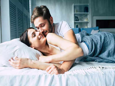 Relationship Tips: বহুদিনের সম্পর্কে ভালোবাসায় কমতি? উষ্ণতা ভরে নিন এই কৌশলে