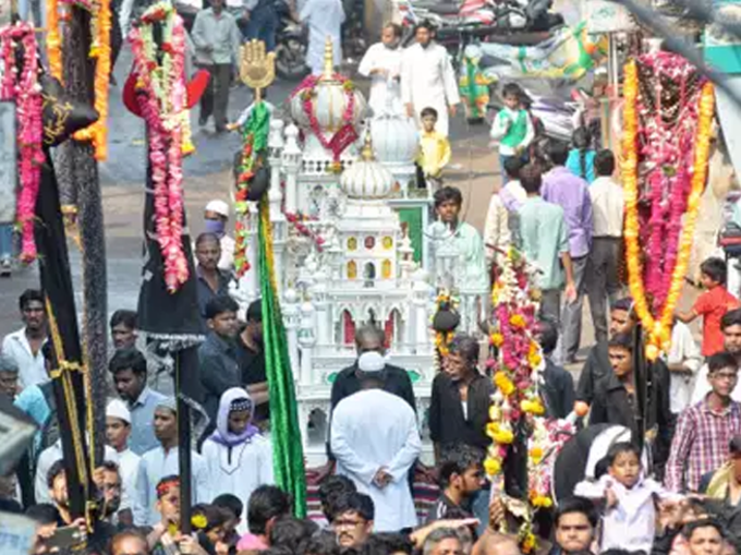 बेहद खास तारीख है मुहर्रम की दसवीं तारीख