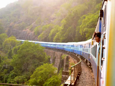 भारत की इकलौती ट्रेन जिसमें 73 सालों से फ्री में सफर कर रहे हैं लोग, जानिए क्यों नहीं लगा आजतक किराया