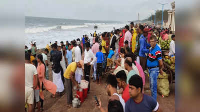 Digha: রোদ ঝলমলে আবহাওয়ায় পর্যটকের ভিড়, Asani-র প্রভাব-মুক্ত দিঘা?