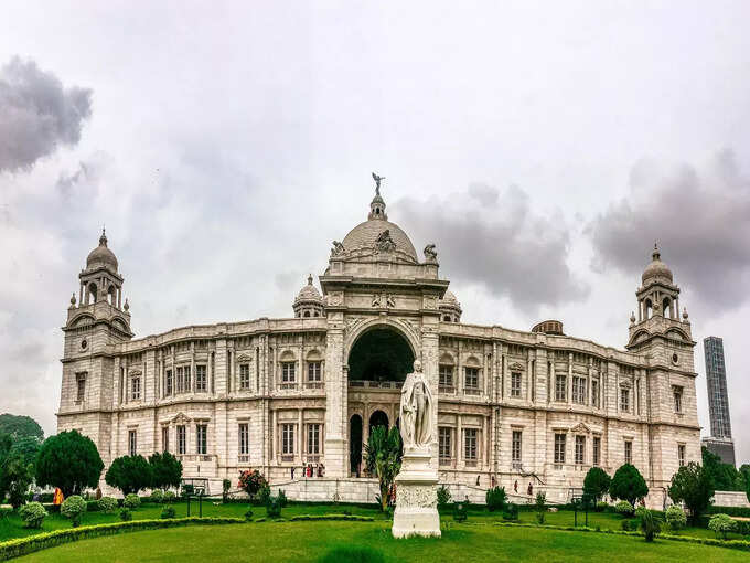 ​ভিত্তি প্রস্তর স্থাপন করেন রাজা পঞ্চম জর্জ