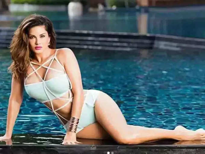 Sunny Leone 2