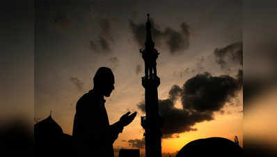 Ramadan 2022 : जानिए क्या रोजे की हालत में इत्र या सुरमा लगा सकते हैं या नहीं?