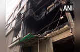 Mundka Fire Tragedy: दिल्ली के मुंडका की इस इमारत में सब खाक, आग से तबाह ये तस्वीरें डरा रही हैं