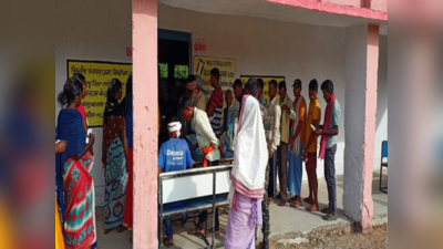 महिला और नौजवान मतदाताओं में गजब का उत्साह, झारखंड में पंचायत चुनाव का पहला रण पूरा, करीब 70 फीसदी वोटिंग