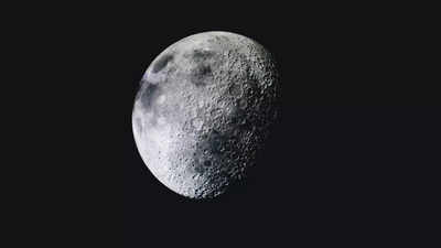 बिना टेलिस्कोप के ऐसे देखें पूर्ण चंद्र ग्रहण, वो भी एकदम क्लियर