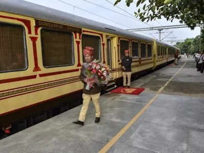 Shri Ramayana Yatra Train: यह ट्रेन आपको श्रीराम से संबंधित स्थलों पर कराएगी यात्रा, देना होगा इतना किराया