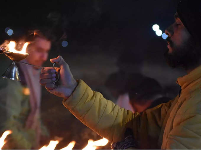 ​ಇದು ಆರತಿ ತೆಗೆದುಕೊಳ್ಳುವುದರ ಅರ್ಥ