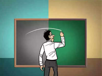 Teacher Job: ज्युनिअर कॉलेजांमधील शिक्षक भरतीचा मार्ग मोकळा