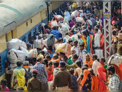 Indian Railway: সিনিয়র সিটিজেনদের সুবিধা কেড়ে কোষাগার ভরাচ্ছে ভারতীয় রেল!